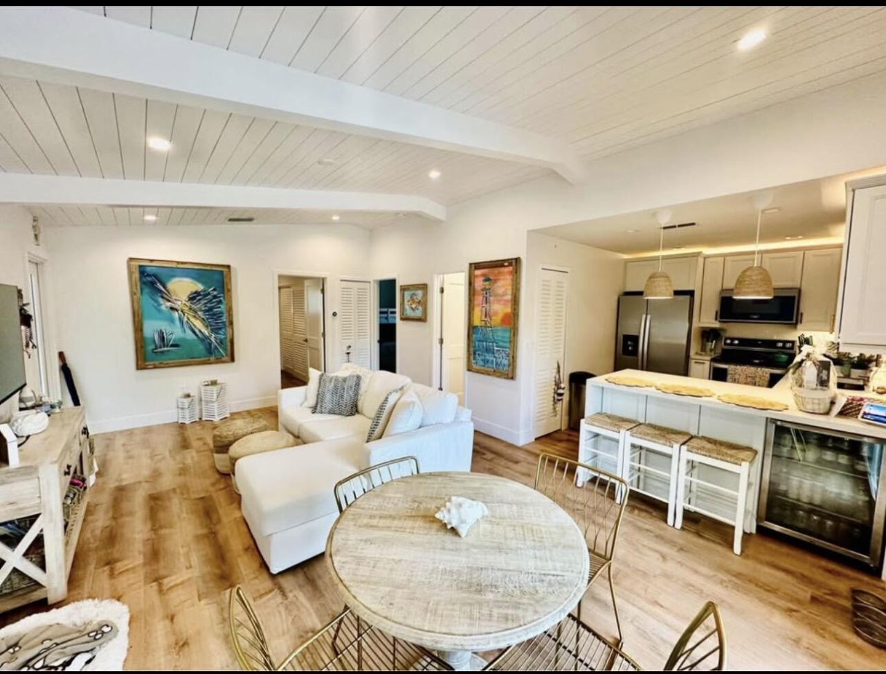 106 Mangrove Avenue, Key Largo, FL 33037 Photo