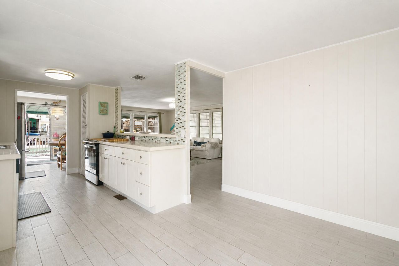 205 Humpty Dumpty Drive, Key Largo, FL 33037 Photo