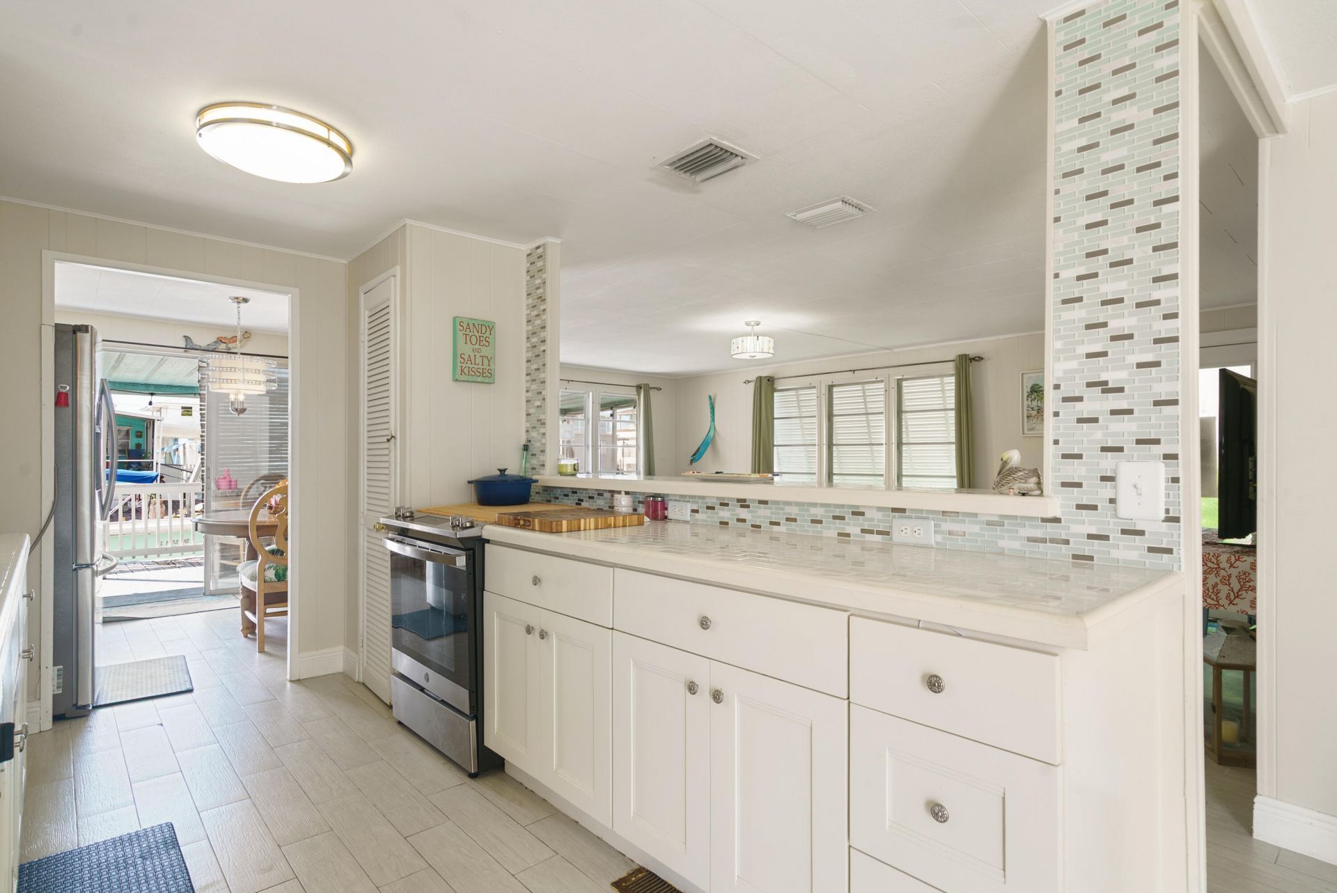 205 Humpty Dumpty Drive, Key Largo, FL 33037 Photo