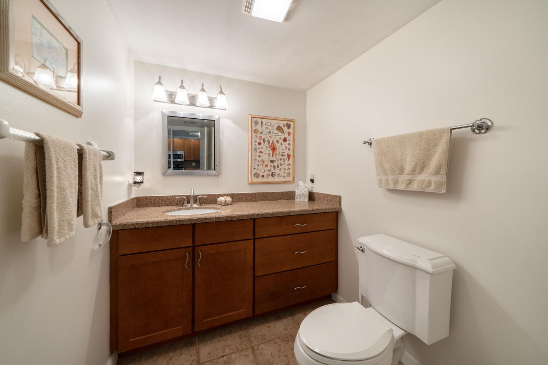 79901 Overseas Highway, Unit 320, Islamorada, FL 33036 Photo