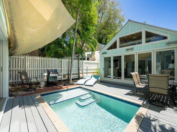 1215 Margaret Street, KEY WEST, FL 33040