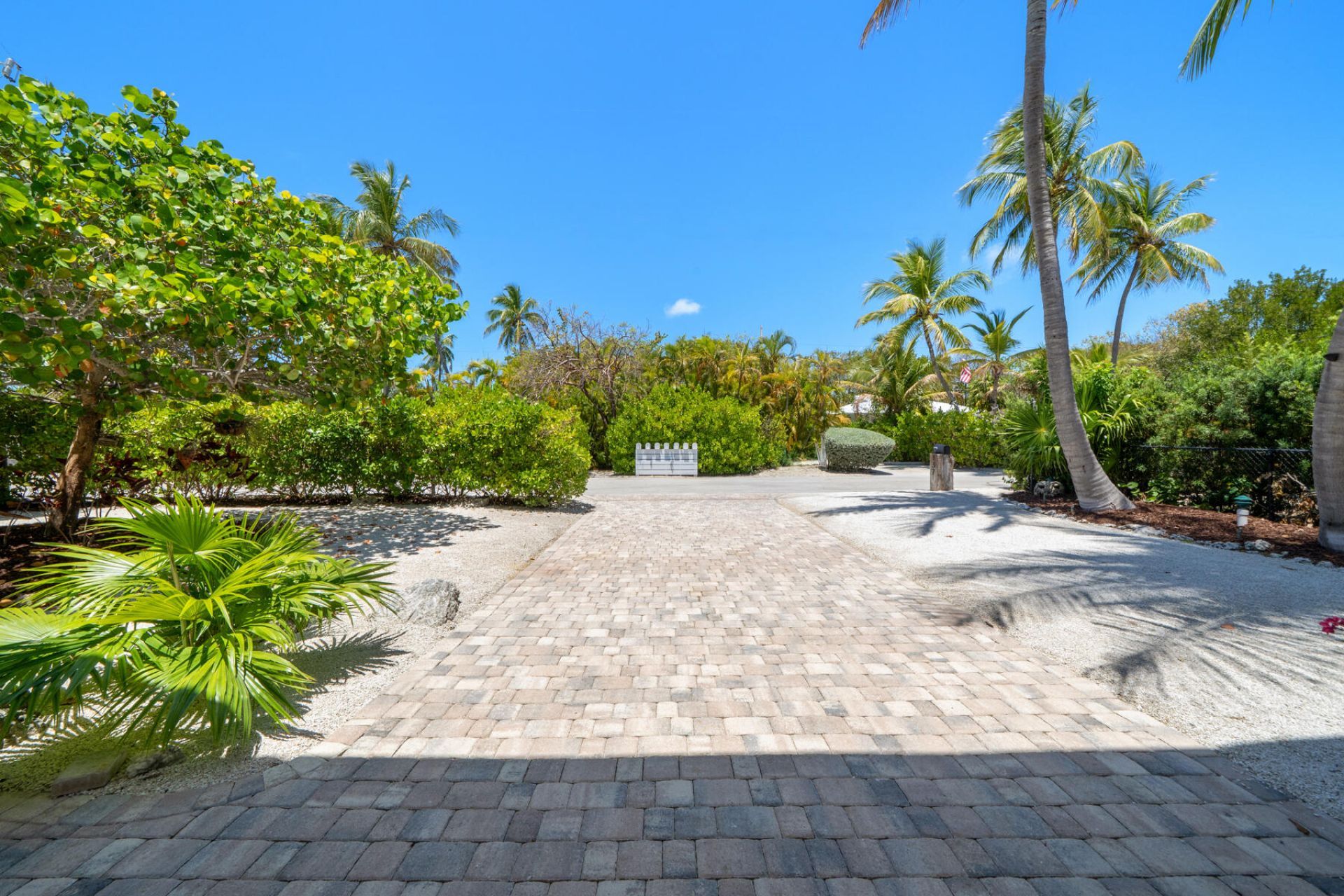 137 Cortez Drive, Islamorada, FL 33036 Photo
