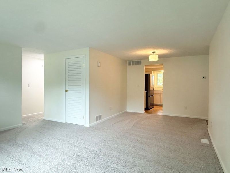 2625 Elm Drive , Girard, OH 44420 Photo 10