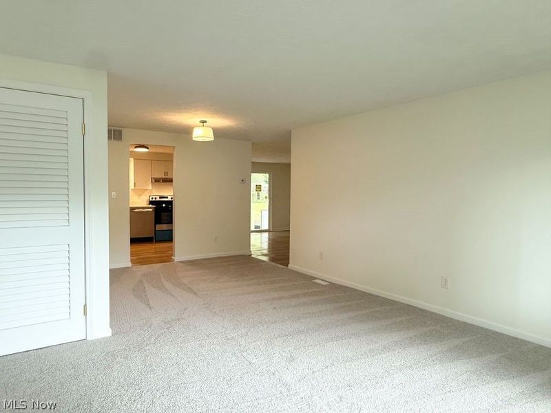 2625 Elm Drive , Girard, OH 44420 Photo 11