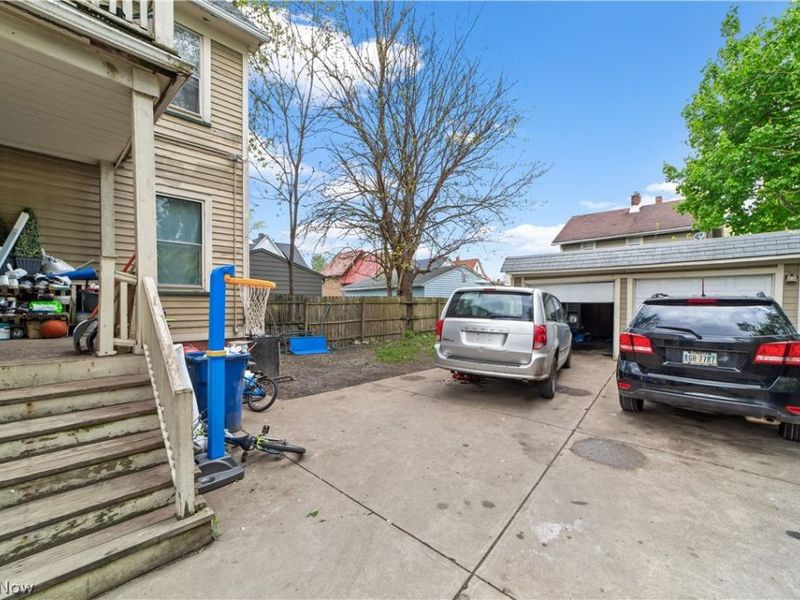 3732 Mack Court , Cleveland, OH 44109 Photo 25