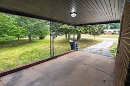 1008 Fairfield Drive photo 4