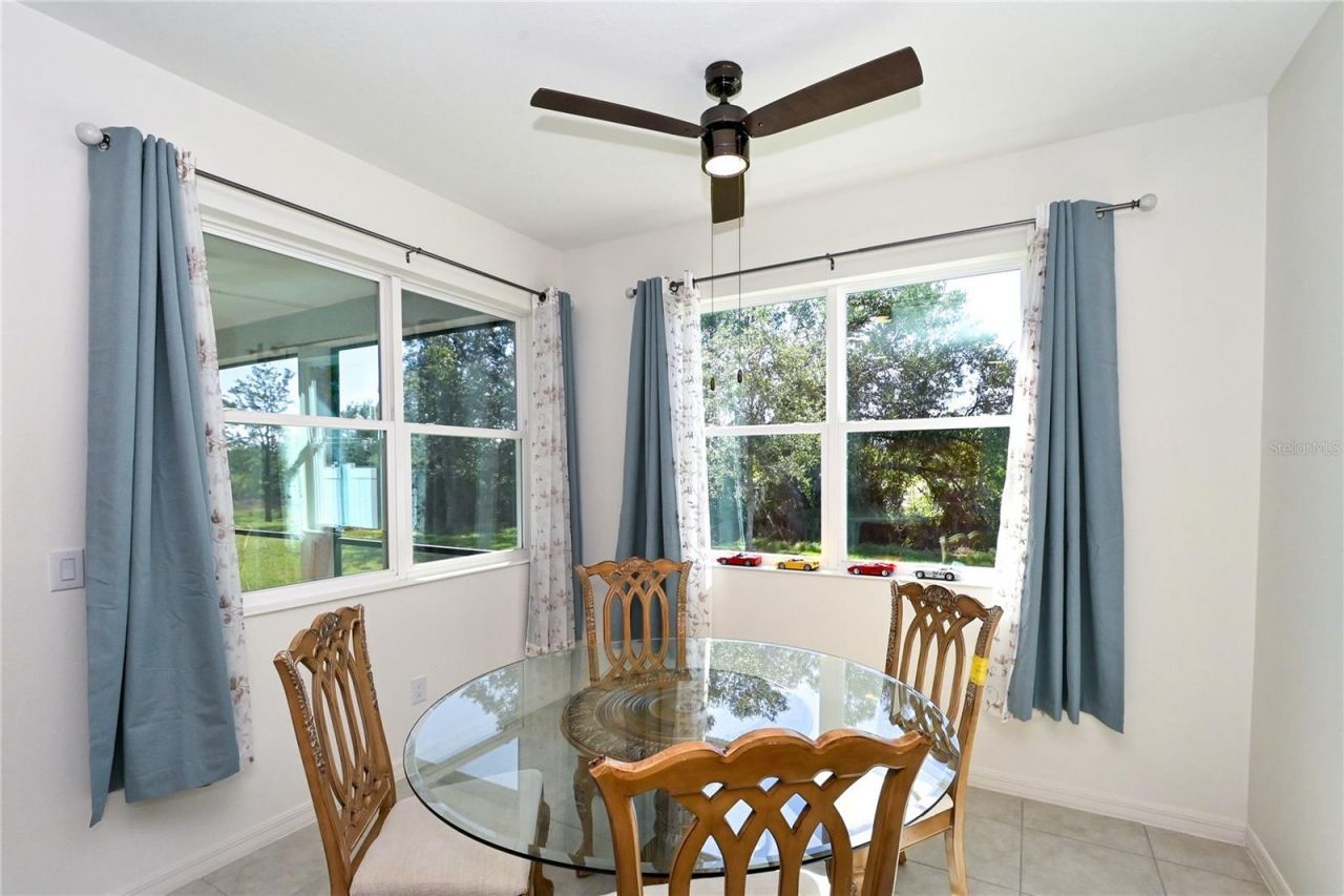 3551 74th Avenue Circle E, Sarasota, FL 34243 Photo