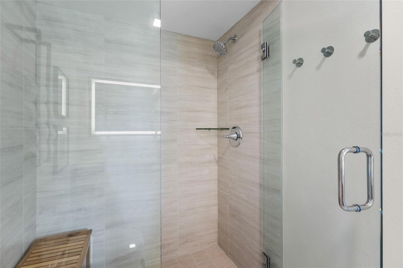 3330 Gulf Of Mexico Drive, Unit 107D, Longboat Key, FL 34228 Photo