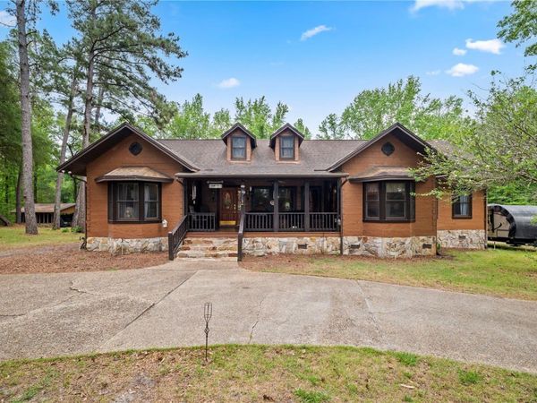 6967 SHARRON ROAD , GREEN COVE SPRINGS, FL 32043