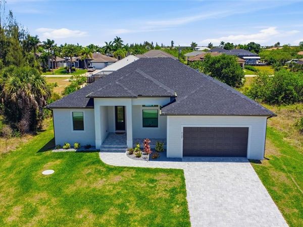 8105 ANTWERP CIRCLE , PORT CHARLOTTE, FL 33981