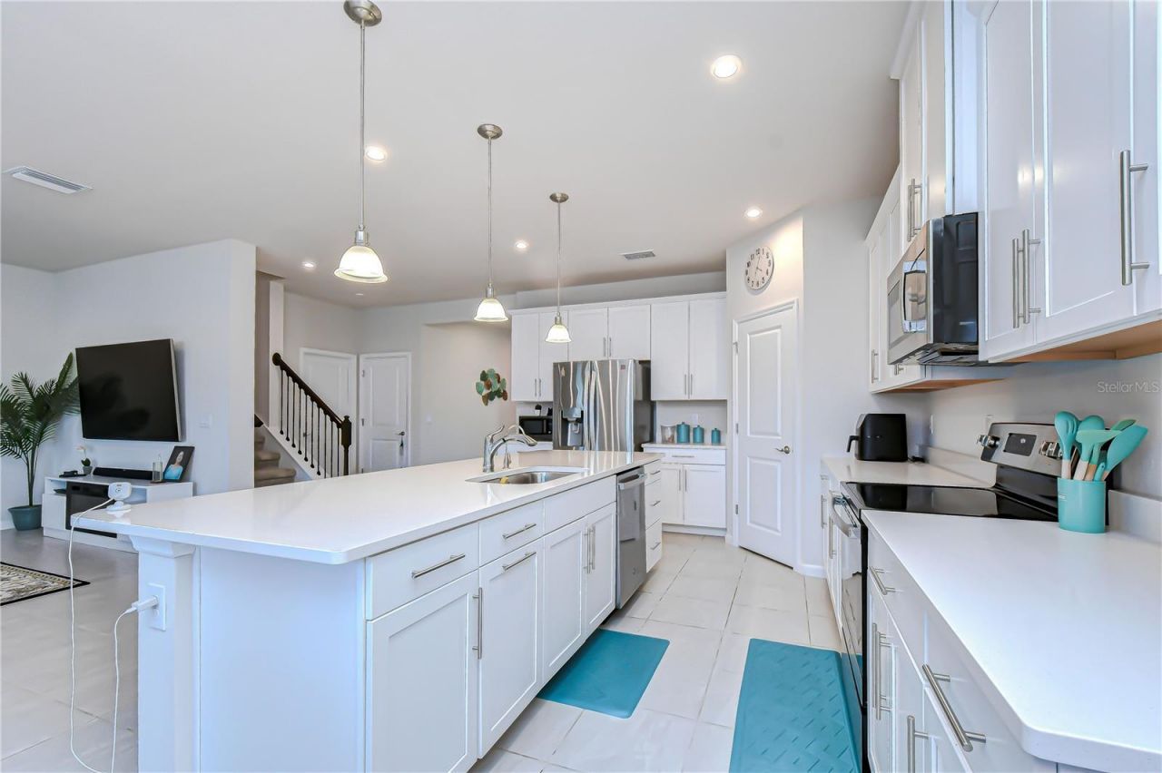 10422 Gliding Eagle Way, Land O Lakes, FL 34638 Photo