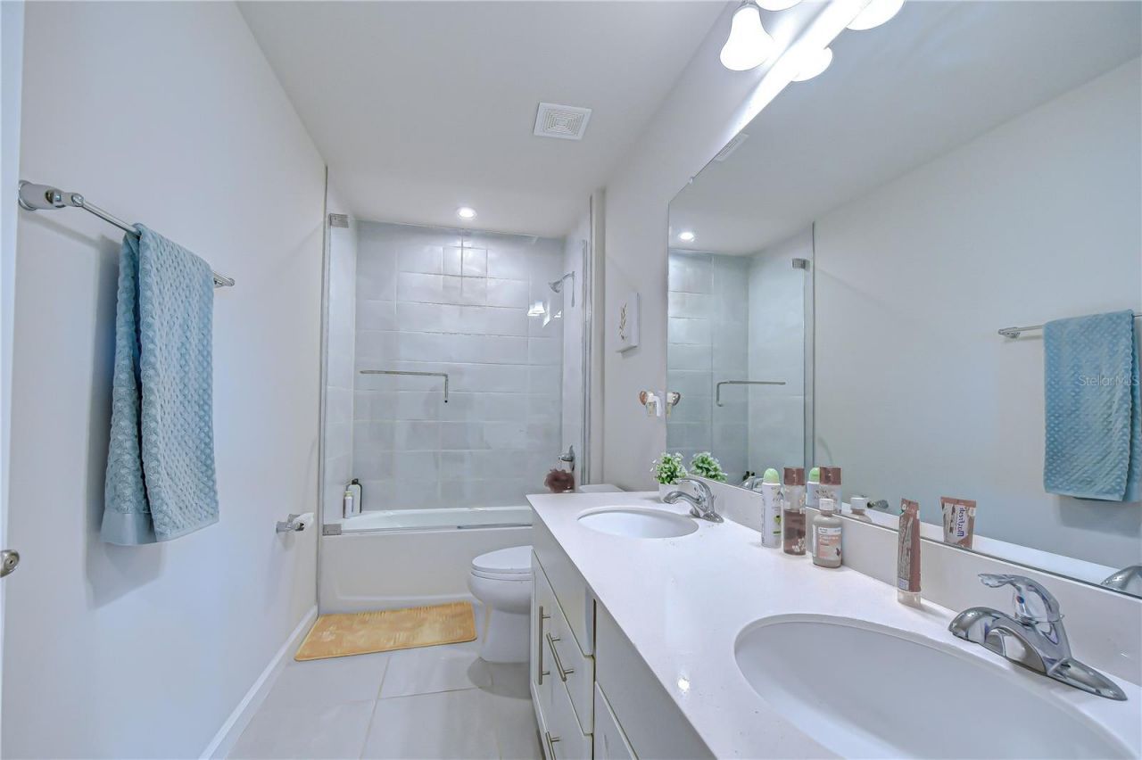 10422 Gliding Eagle Way, Land O Lakes, FL 34638 Photo
