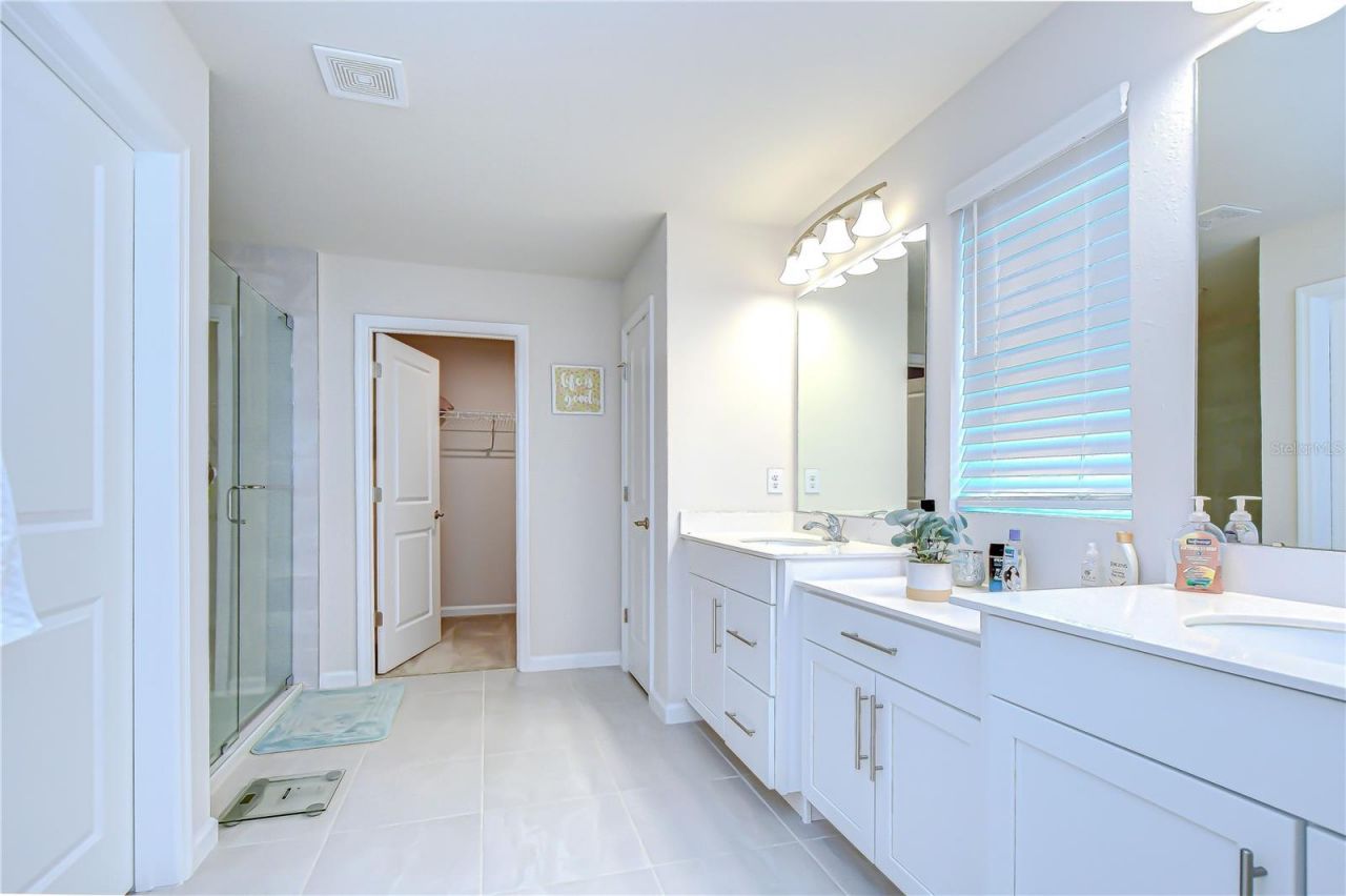 10422 Gliding Eagle Way, Land O Lakes, FL 34638 Photo