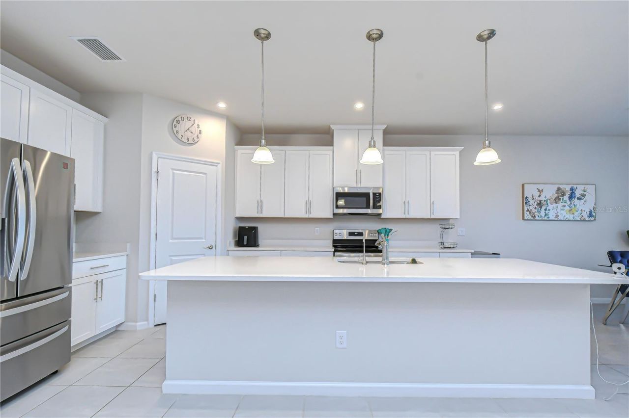 10422 Gliding Eagle Way, Land O Lakes, FL 34638 Photo