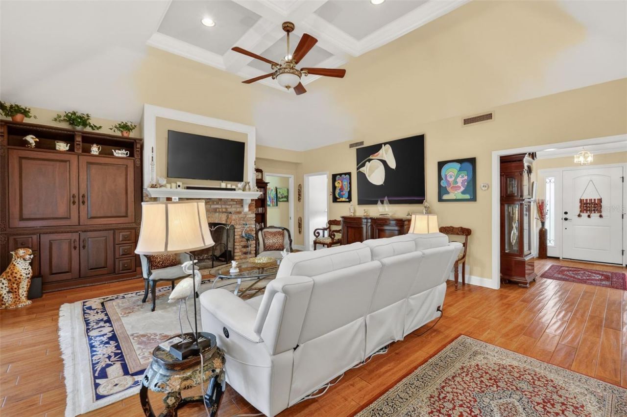 33746 Spring Drive, Leesburg, FL 34788 Photo