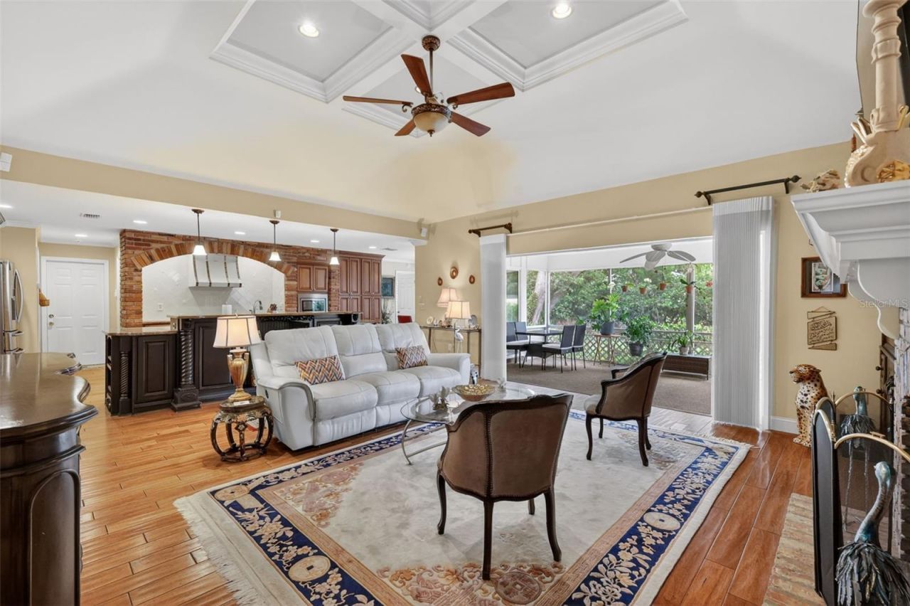 33746 Spring Drive, Leesburg, FL 34788 Photo
