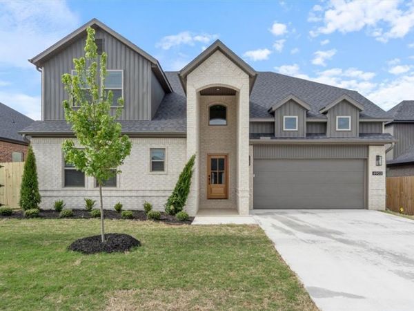 6902 SW High Meadow Boulevard , Bentonville, AR 72713