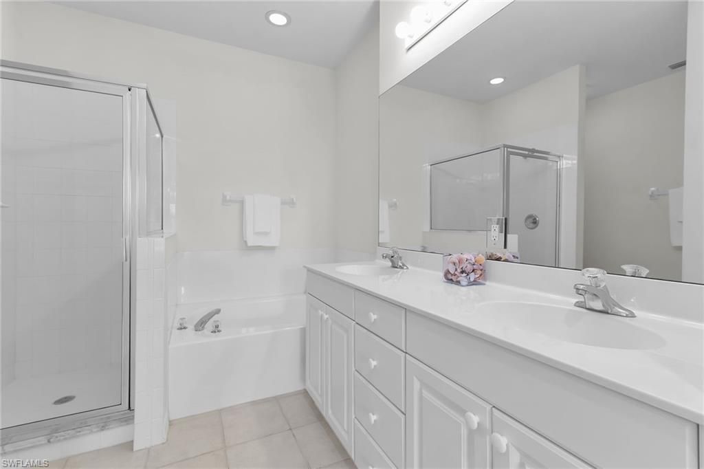 285 Cays Dr, Unit 2309, Naples, FL 34114 Photo