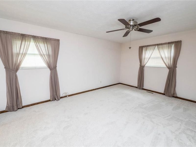 4853 Old Salem Road, Englewood, OH 45322 Photo 5