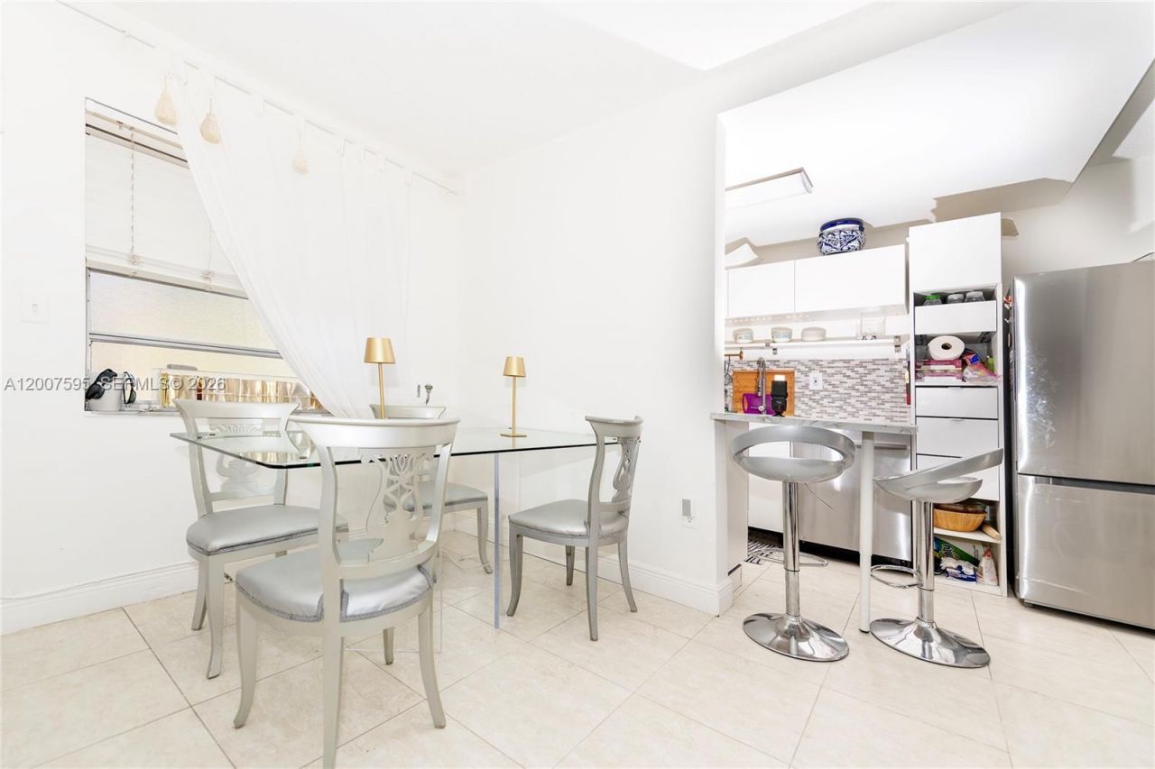Please Call For Address, Unit 204, Miami Beach, FL 33139 Photo