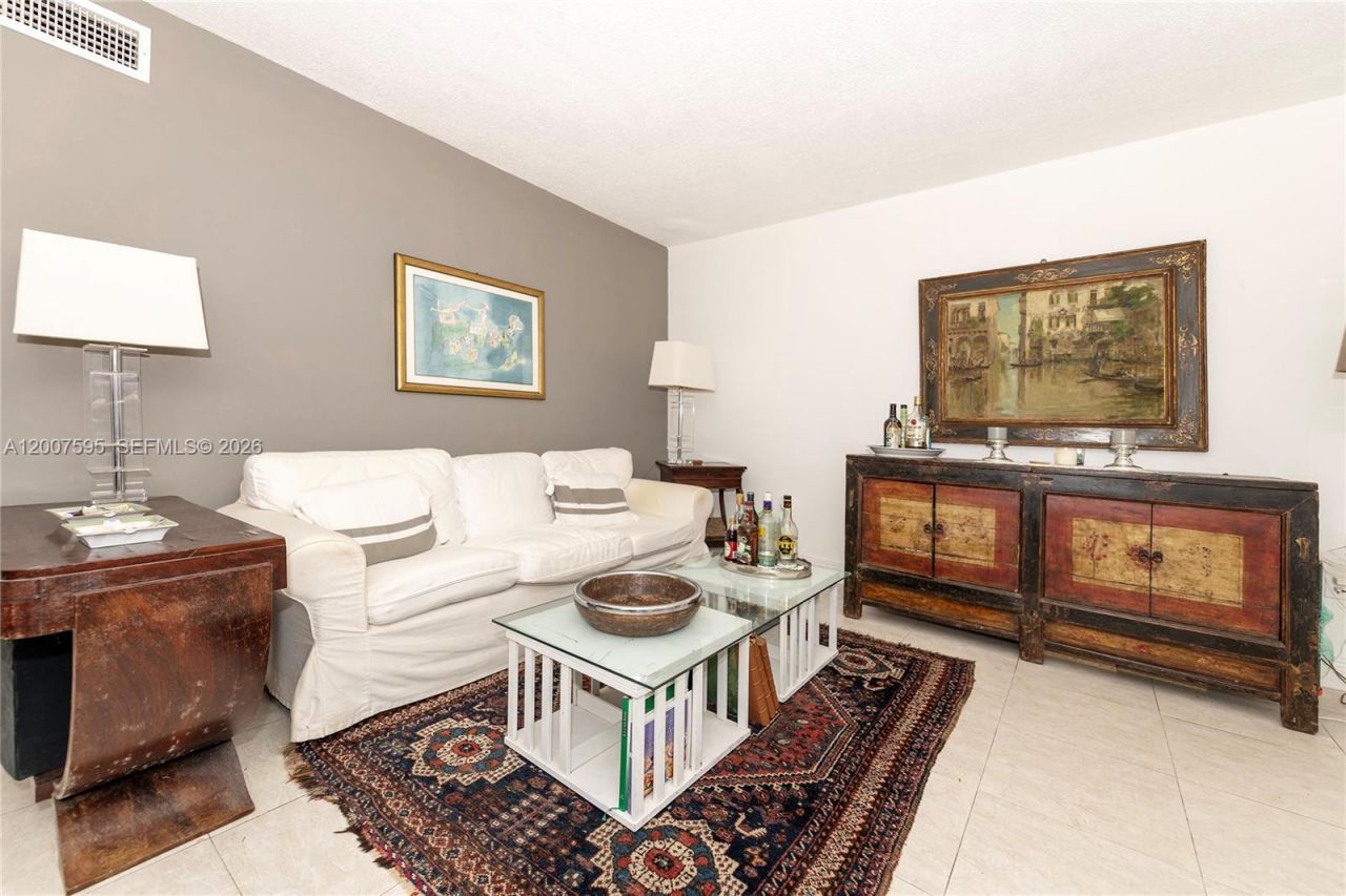 Please Call For Address, Unit 204, Miami Beach, FL 33139 Photo