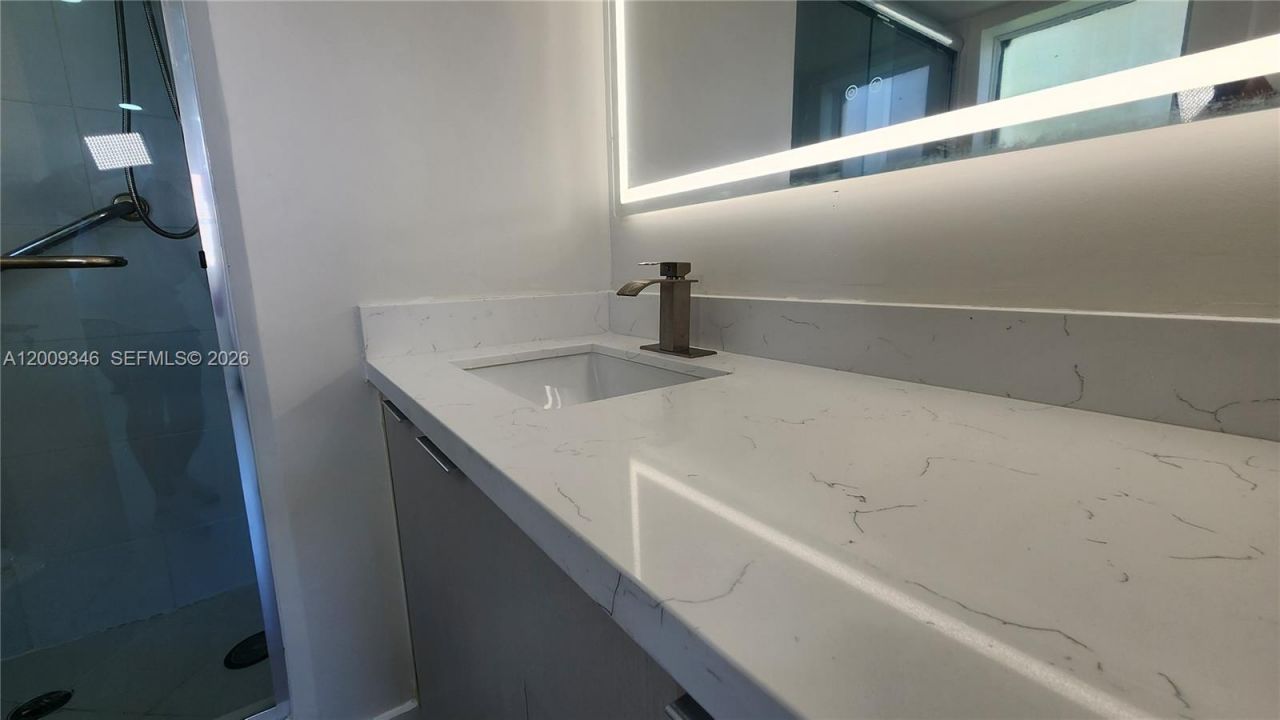 2711 N Pine Island Rd , Unit 112, Sunrise, FL 33322 Photo