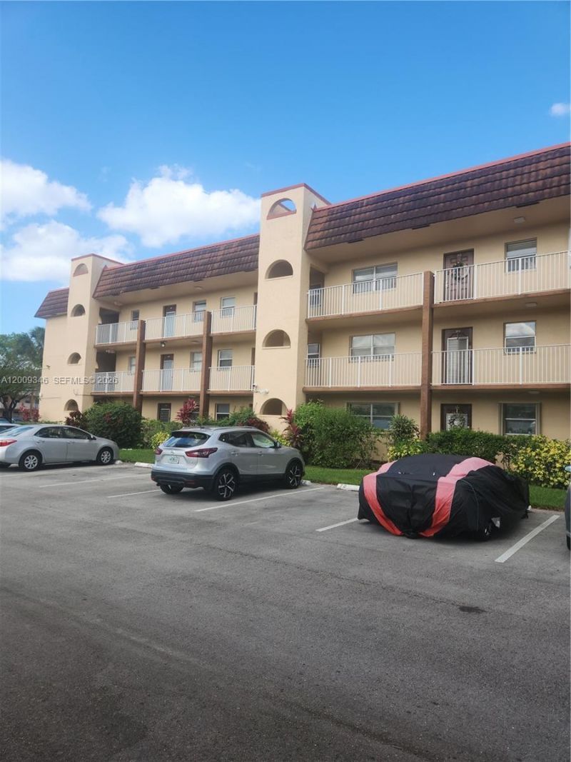 2711 N Pine Island Rd , Unit 112, Sunrise, FL 33322 Photo