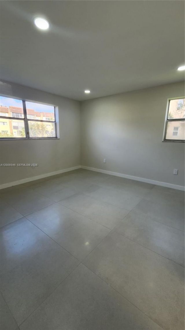 2711 N Pine Island Rd , Unit 112, Sunrise, FL 33322 Photo