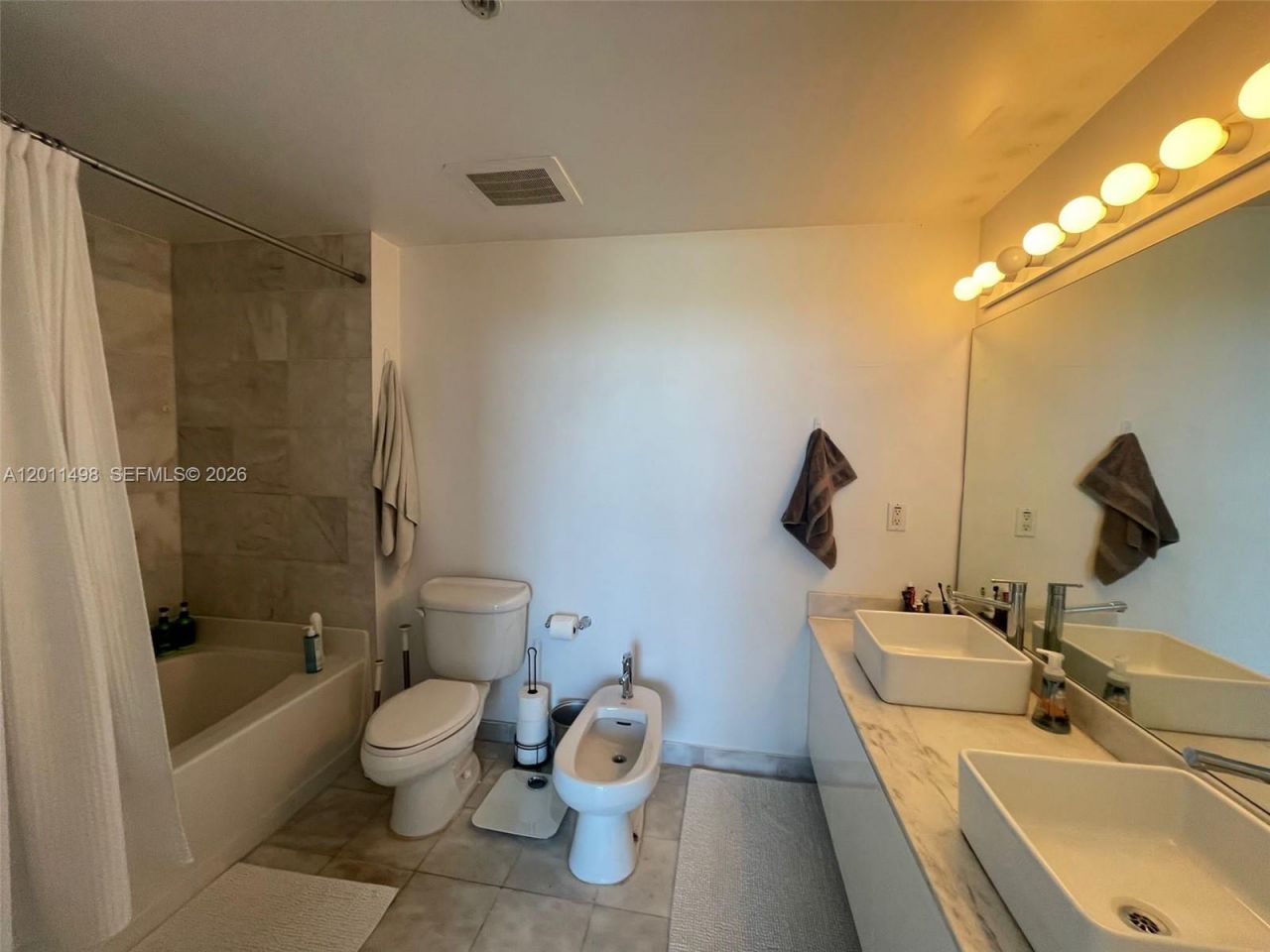 601 NE 36th St , Unit 1705, Miami, FL 33137 Photo