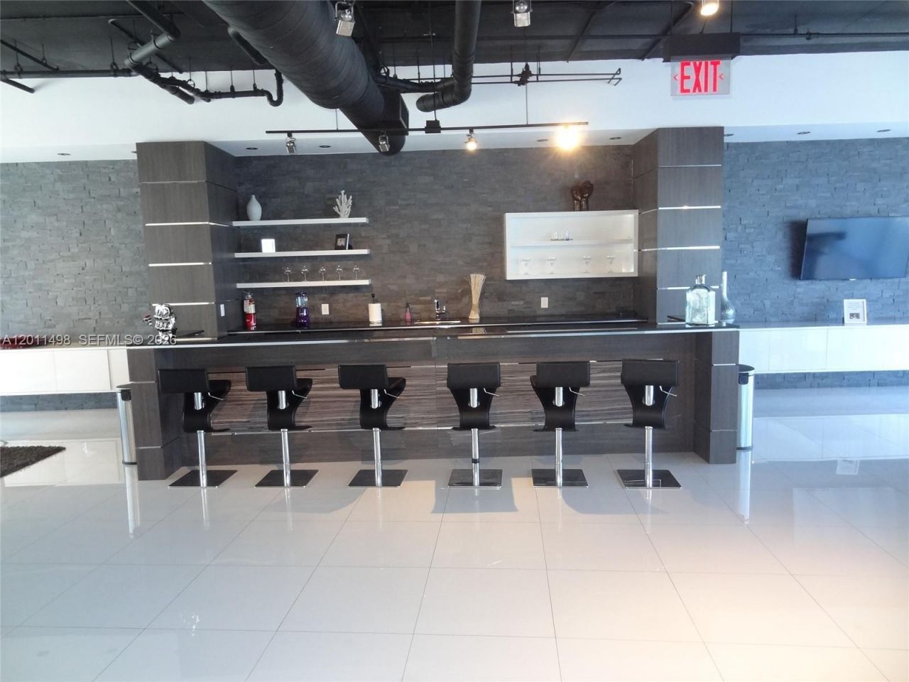 601 NE 36th St , Unit 1705, Miami, FL 33137 Photo