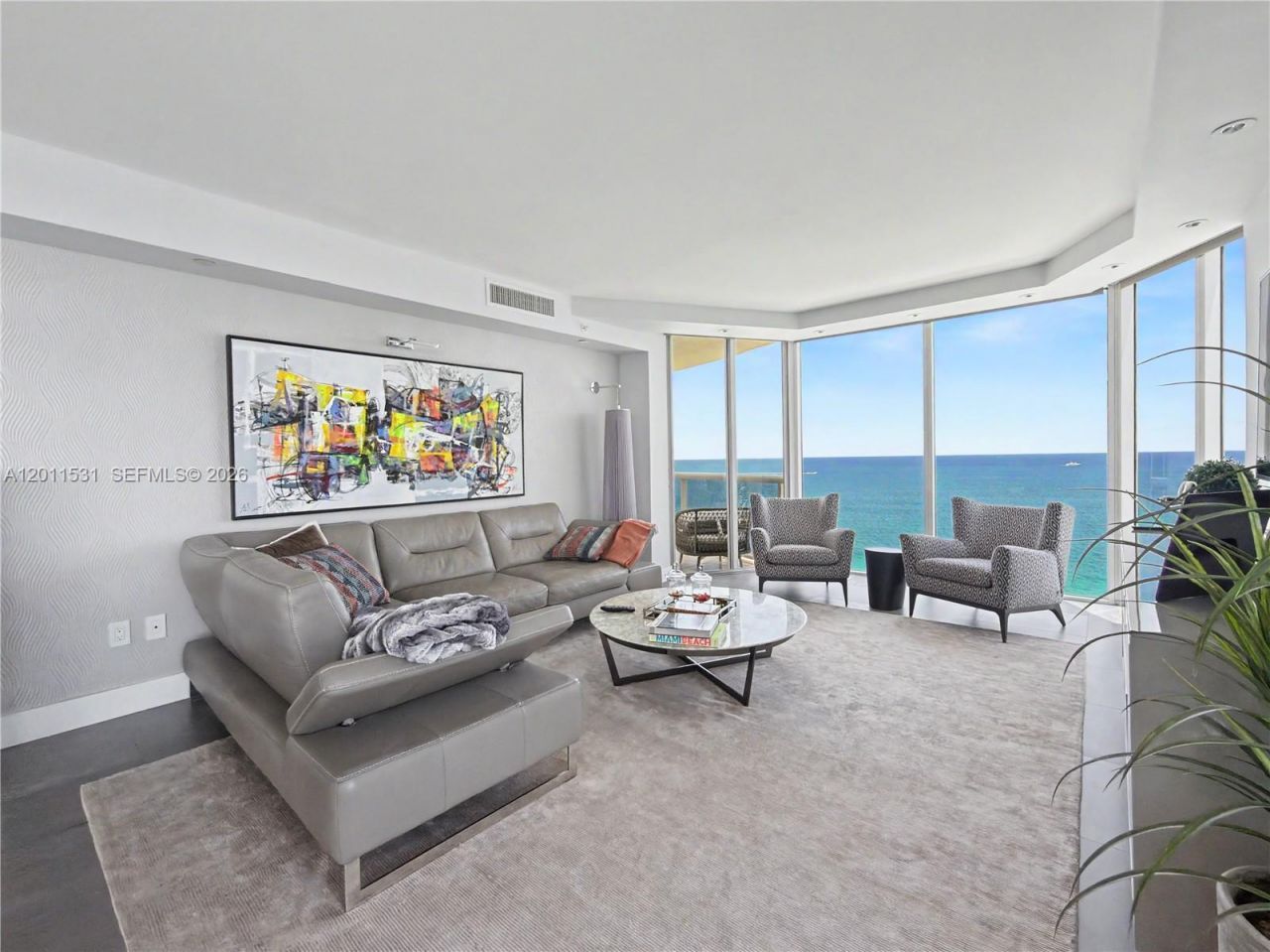 17555 Collins Ave, Unit 2501, Sunny Isles Beach, FL 33160 Photo