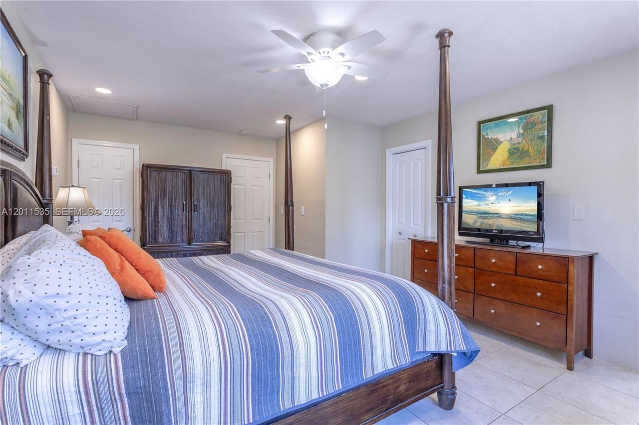 1660 NE 25th Ave, Pompano Beach, FL 33062 Photo