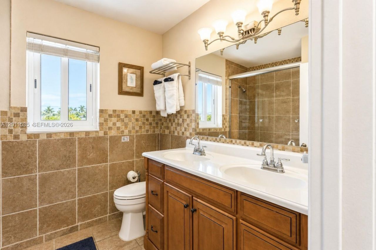 1660 NE 25th Ave, Pompano Beach, FL 33062 Photo