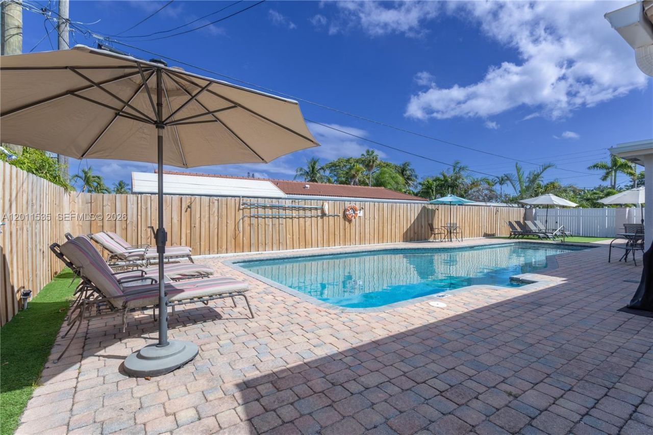 1660 NE 25th Ave, Pompano Beach, FL 33062 Photo