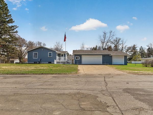 1923 Vale Avenue NW, Elk River, MN 55330