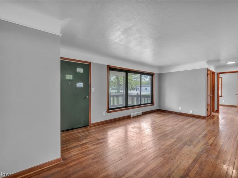 2124 Eaton Drive , Avon, OH 44011 Photo 10