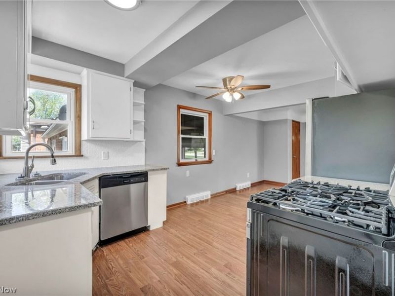 2124 Eaton Drive , Avon, OH 44011 Photo 17