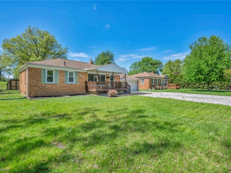 2124 Eaton Drive , Avon, OH 44011 Photo 2