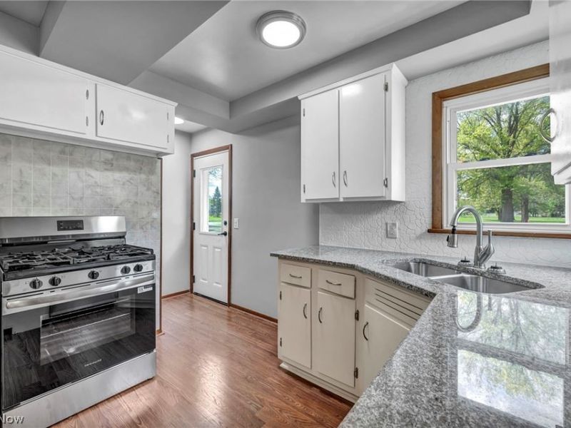 2124 Eaton Drive , Avon, OH 44011 Photo 30
