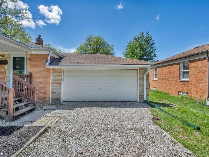2124 Eaton Drive , Avon, OH 44011 Photo 6