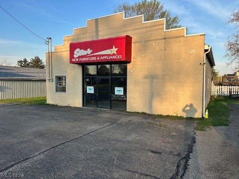 711 Pine Street, Zanesville, OH 43701 Photo 2