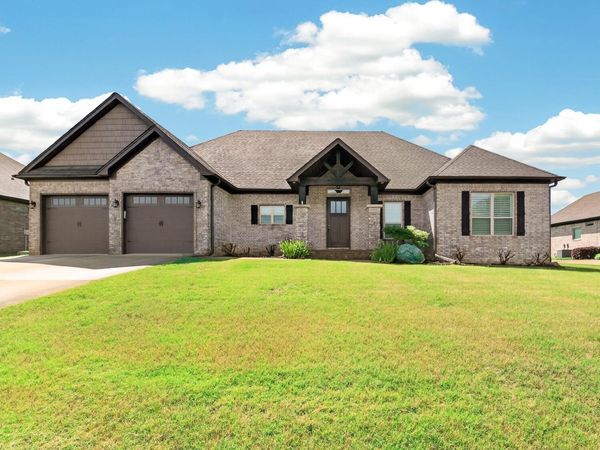 1565 Marquee Circle, Cabot, AR 72023