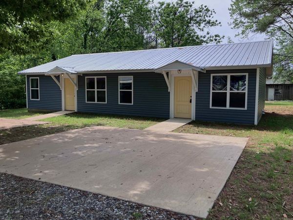 411 Park Street , Bradford, AR 72020