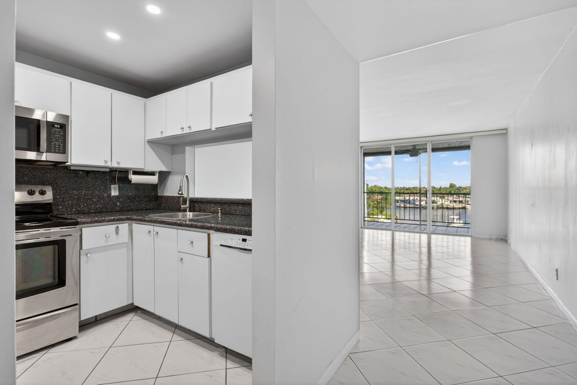 777 S Federal Highway, Unit 408-o, Pompano Beach, FL 33062 Photo