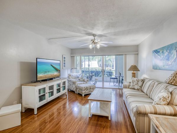 11 Westwood Avenue, Unit 103a, Tequesta, FL 33469