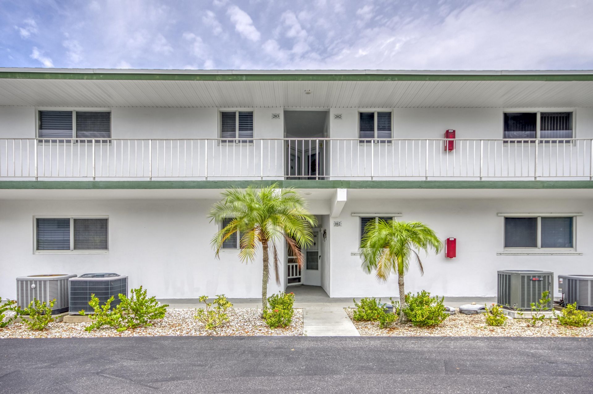 11 Westwood Avenue, Unit 103a, Tequesta, FL 33469 Photo