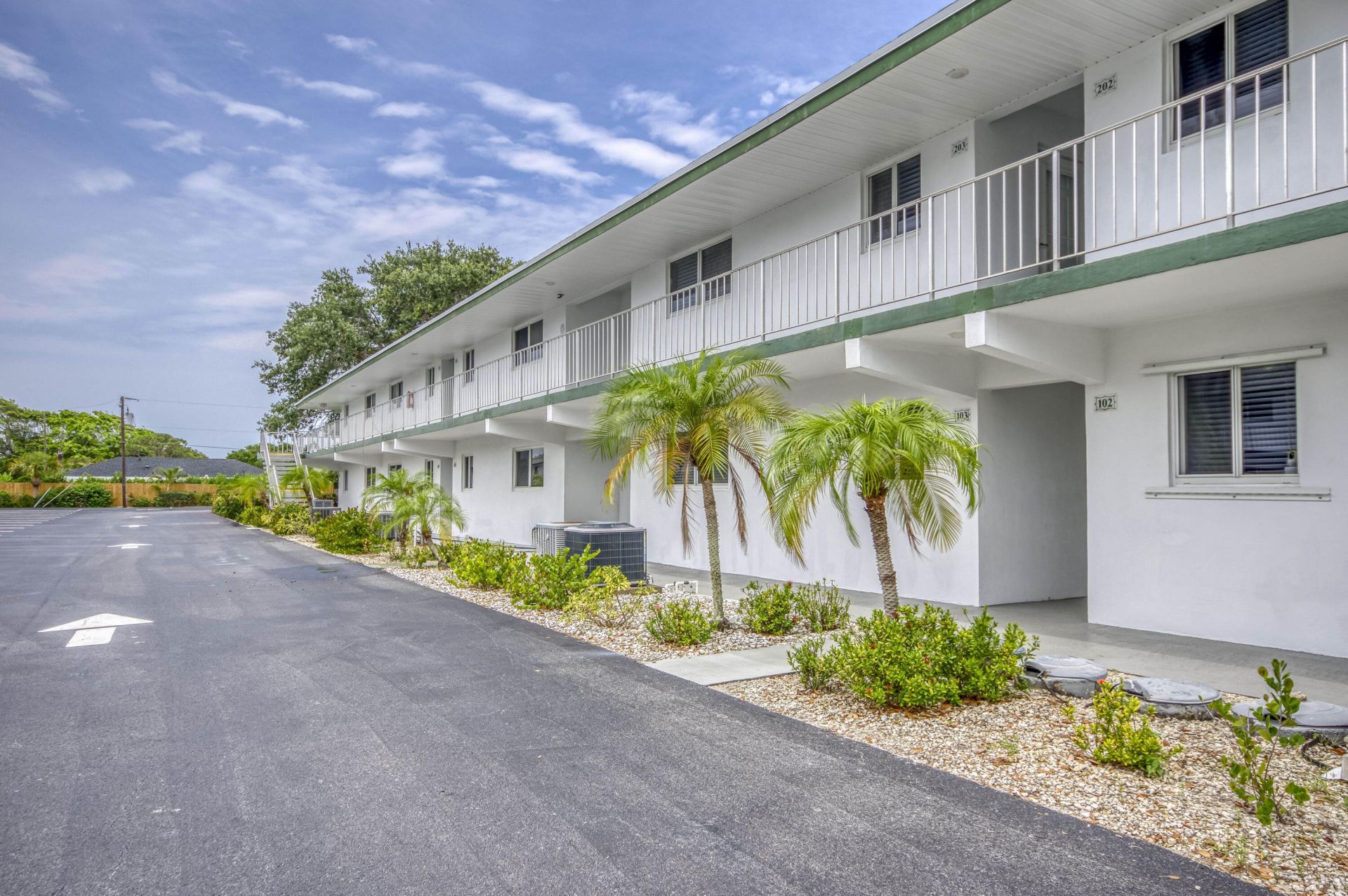 11 Westwood Avenue, Unit 103a, Tequesta, FL 33469 Photo