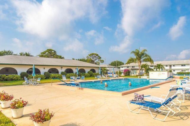 11 Westwood Avenue, Unit 103a, Tequesta, FL 33469 Photo