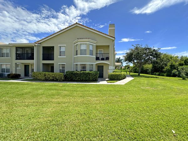 128 SW Peacock Boulevard, Unit 103, Port St. Lucie, FL 34986