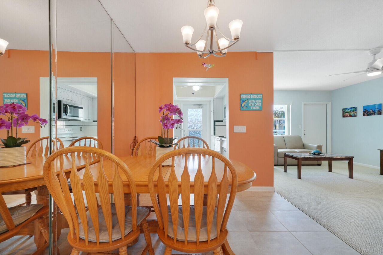 37 Yacht Club Drive, Unit 202, North Palm Beach, FL 33408 Photo